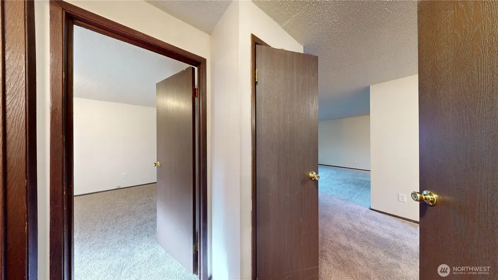 4420 NW Ridgewood Court Olympia WA 98502
