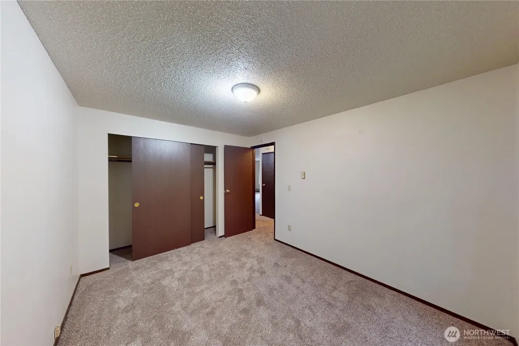 4420 NW Ridgewood Court Olympia WA 98502