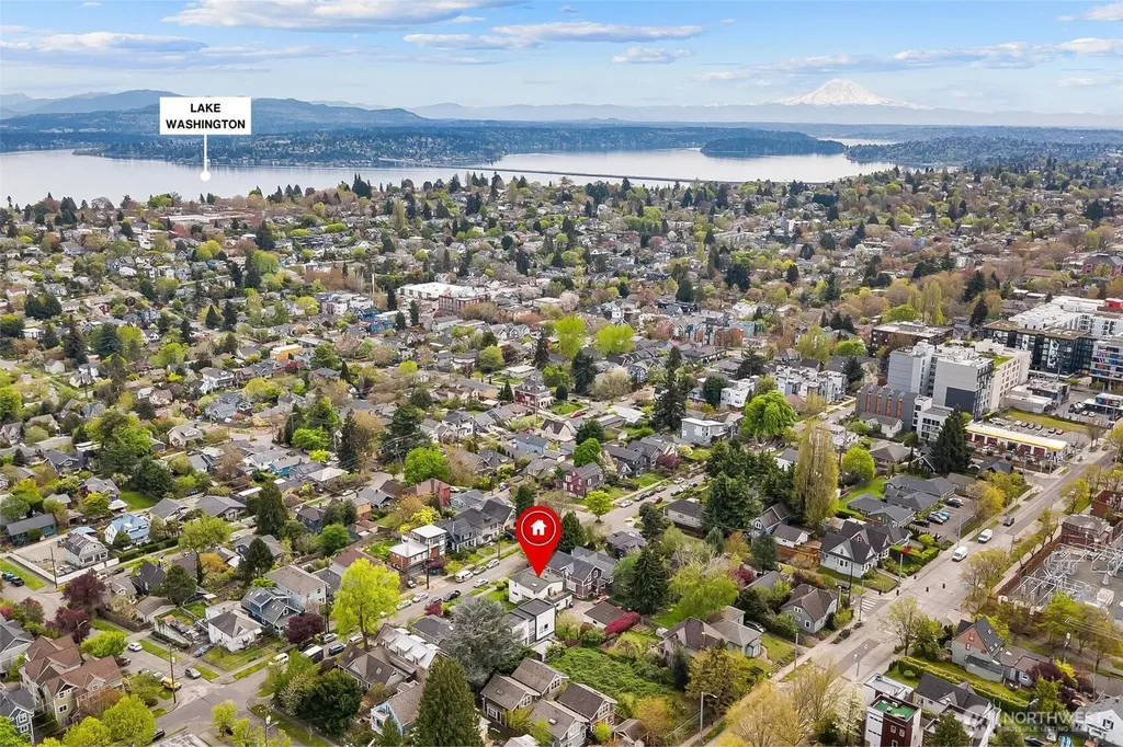 1613 24th Avenue Seattle WA 98122