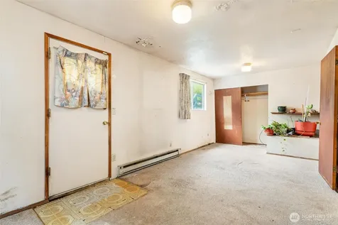 1613 24th Avenue Seattle WA 98122