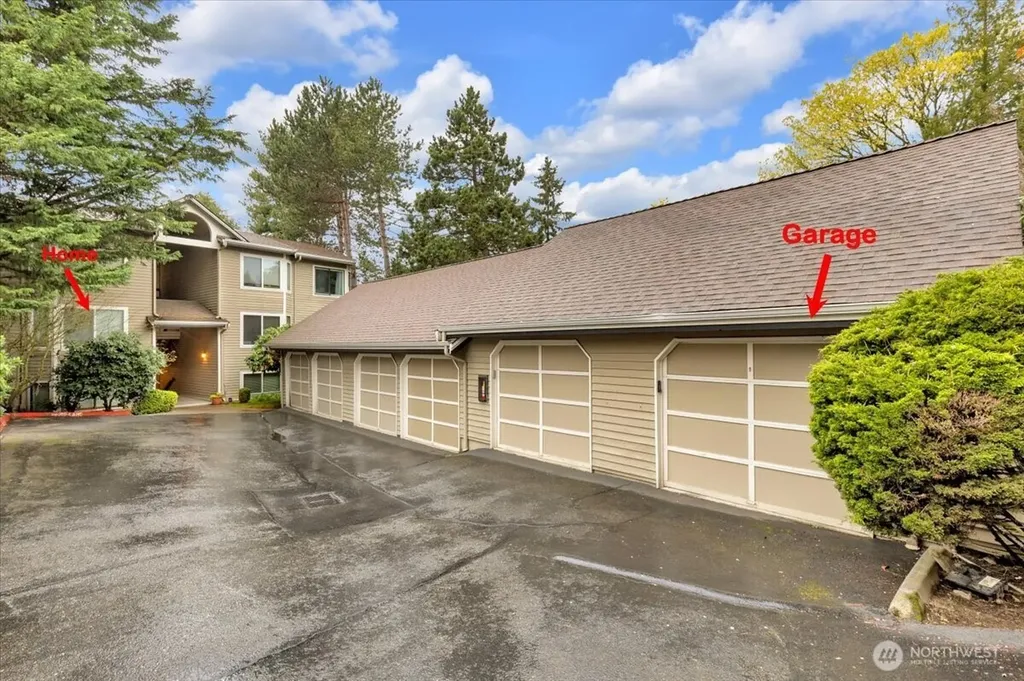6717 110th Ave NE Kirkland WA 98033
