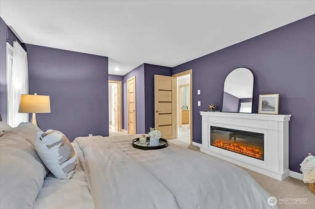 6717 110th Ave NE Kirkland WA 98033