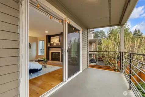6717 110th Ave NE Kirkland WA 98033