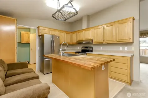 15308 122nd Avenue Ct E Puyallup WA 98374