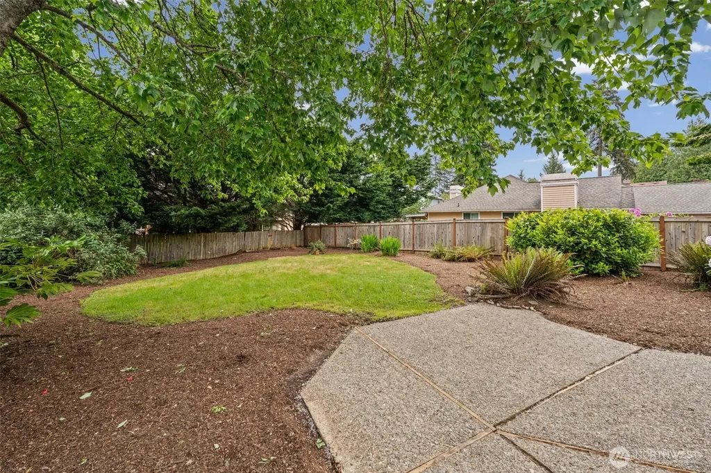 822 SW 314th Place Federal Way WA 98023