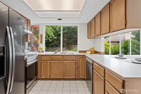 822 SW 314th Place Federal Way WA 98023