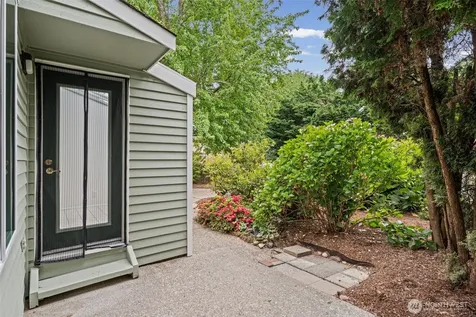 822 SW 314th Place Federal Way WA 98023