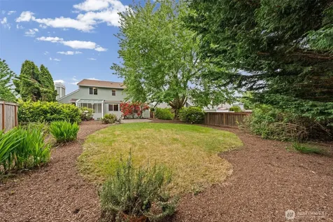 822 SW 314th Place Federal Way WA 98023