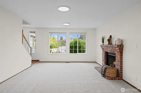 822 SW 314th Place Federal Way WA 98023