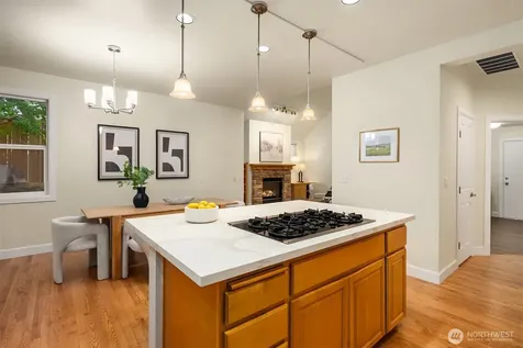 21030 SE 5th Street Sammamish WA 98074