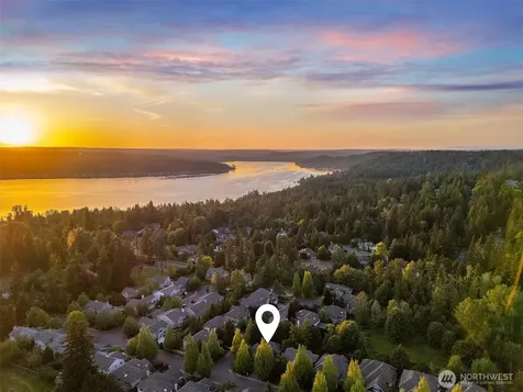 21030 SE 5th Street Sammamish WA 98074