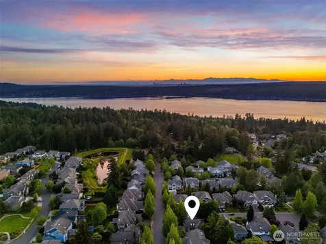 21030 SE 5th Street Sammamish WA 98074