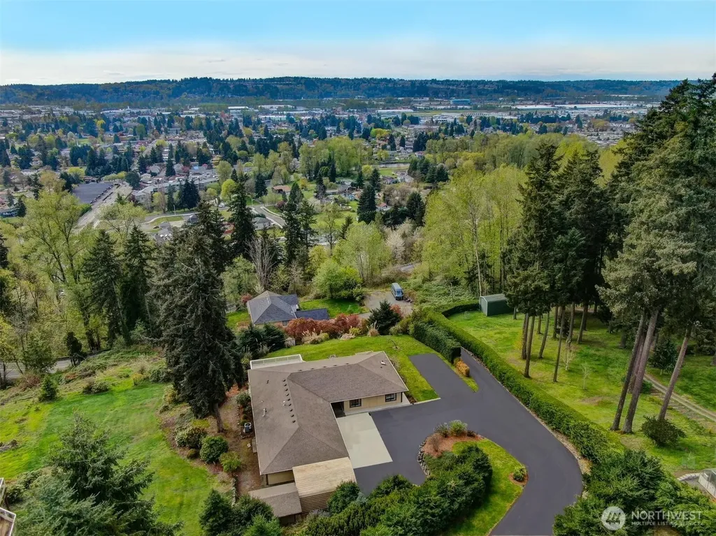 10702 SE 318th Place Auburn WA 98092