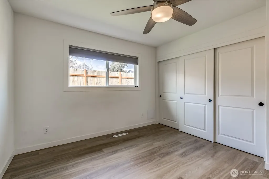 1324 E Fairbanks Street Tacoma WA 98404