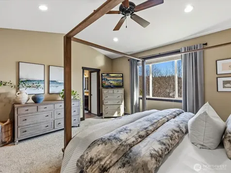 10711 208th Avenue SE Snohomish WA 98290