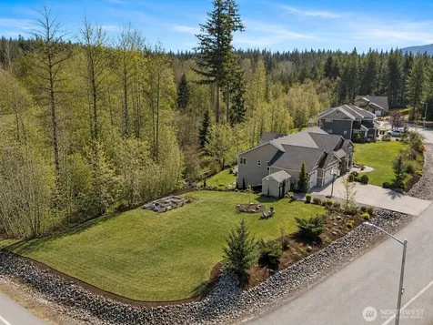10711 208th Avenue SE Snohomish WA 98290