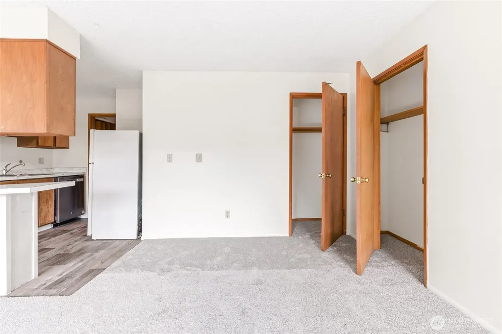 14132 37th Avenue S Tukwila WA 98168