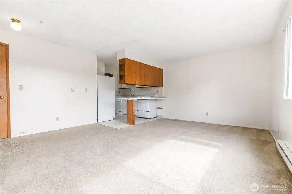 14132 37th Avenue S Tukwila WA 98168