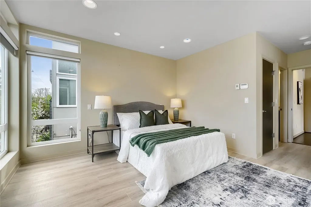 1741 NW 60th Street Seattle WA 98107