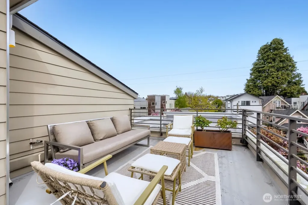 1741 NW 60th Street Seattle WA 98107