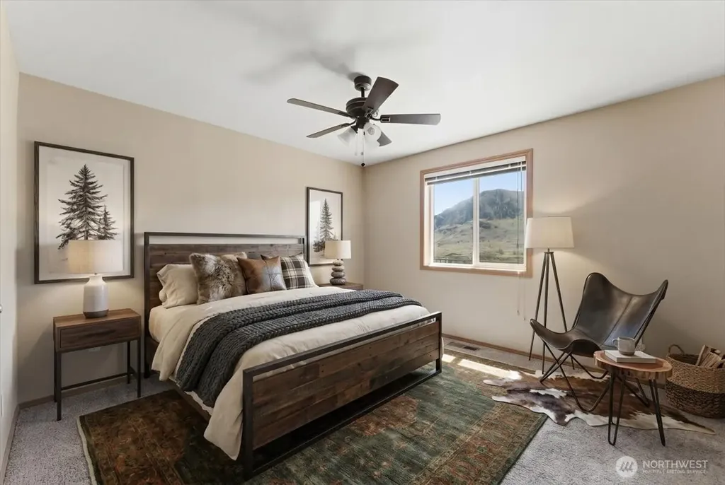 404 S Clifford Street Chelan WA 98816