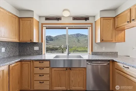 404 S Clifford Street Chelan WA 98816