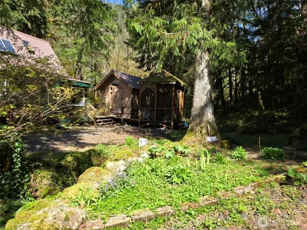 48918 Front Street Granite Falls WA 98252