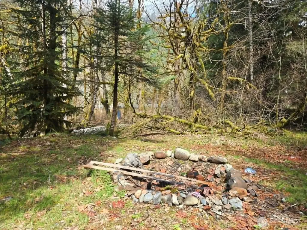 48918 Front Street Granite Falls WA 98252