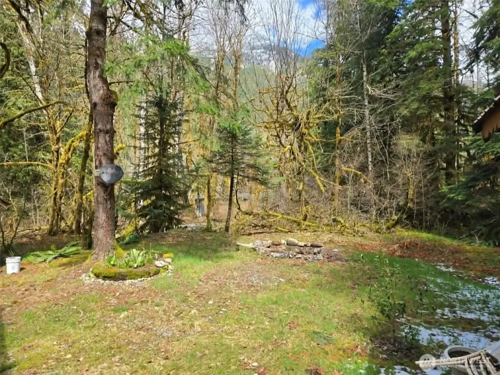48918 Front Street Granite Falls WA 98252
