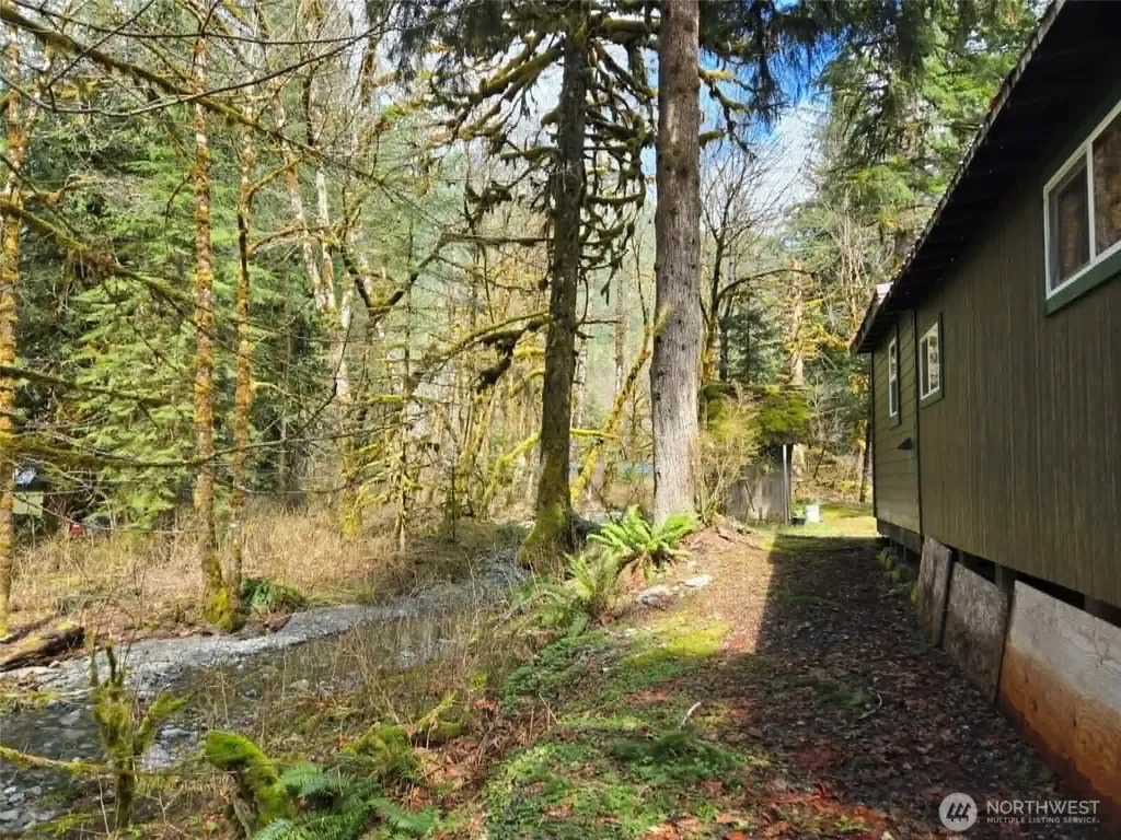 48918 Front Street Granite Falls WA 98252