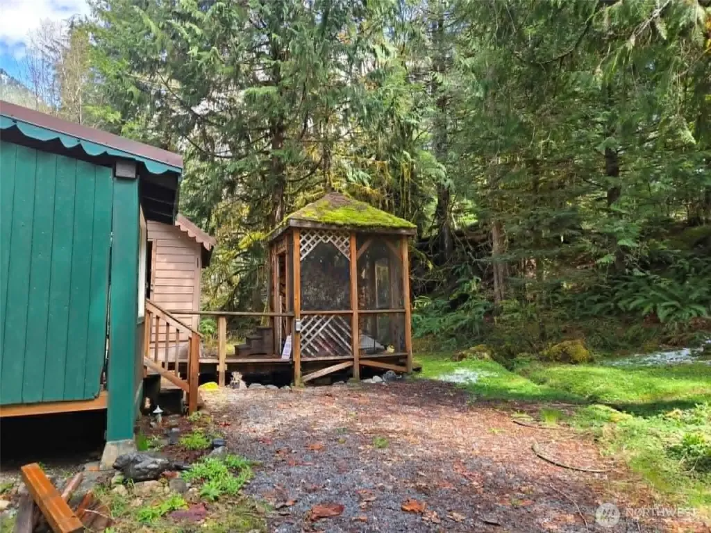 48918 Front Street Granite Falls WA 98252