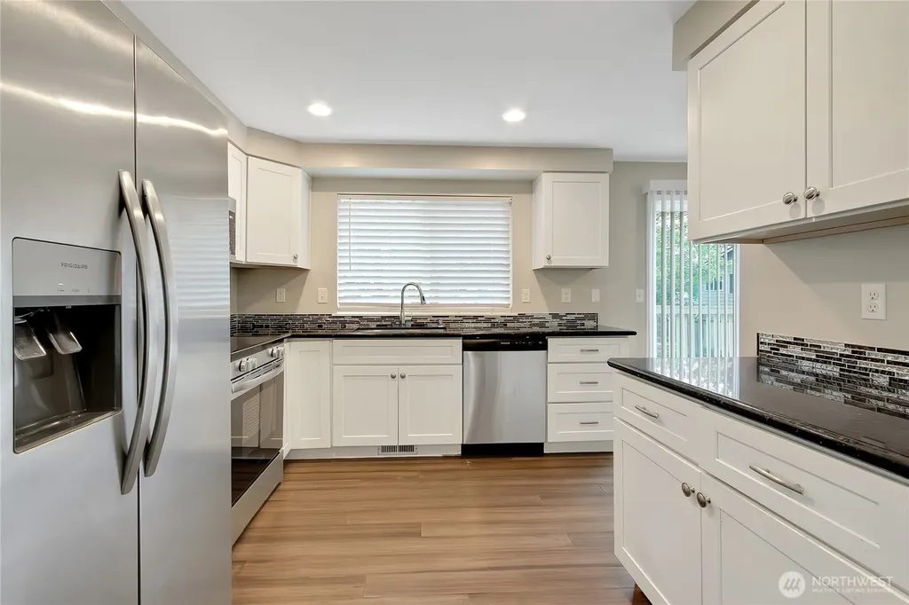 29851 48th Avenue S Auburn WA 98001