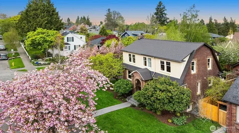 6856 17th Avenue NE Seattle WA 98115