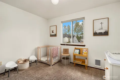 16232 2nd Place W Lynnwood WA 98087