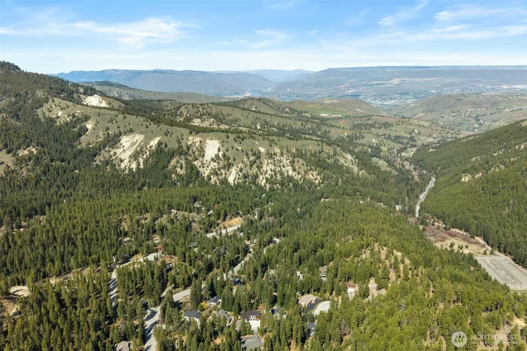 6409 Forest Ridge Drive Wenatchee WA 98801
