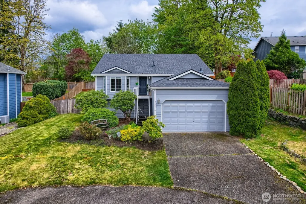 25920 202nd Avenue SE Covington WA 98042
