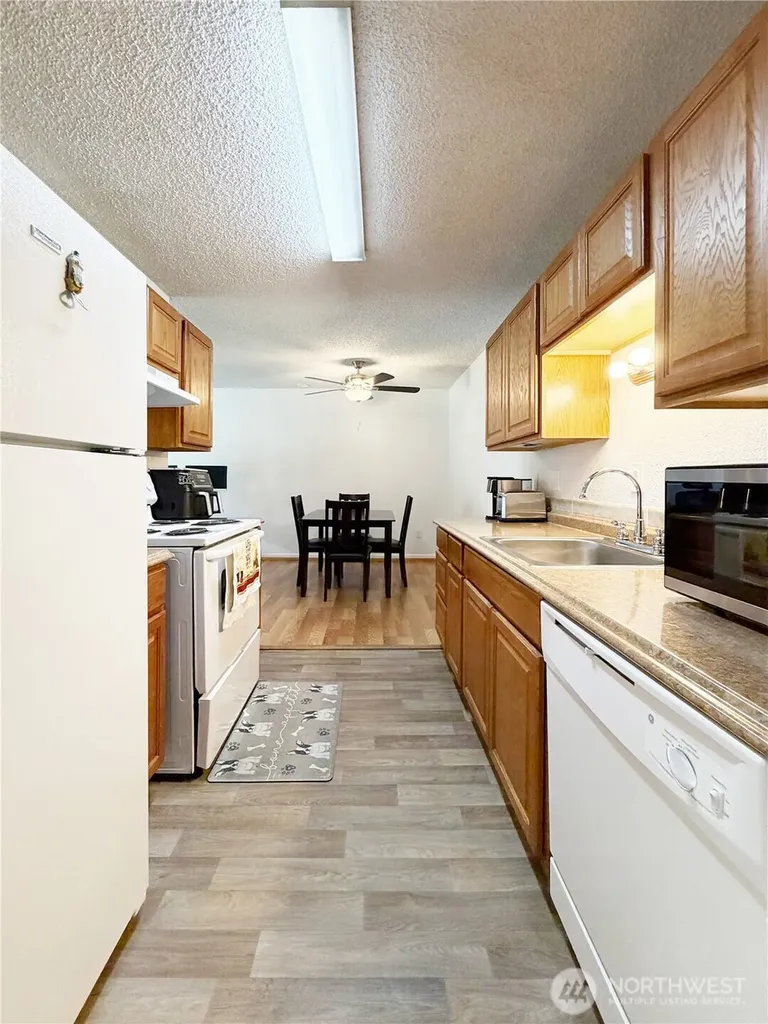 10459 Des Moines Memorial Drive S Seattle WA 98168