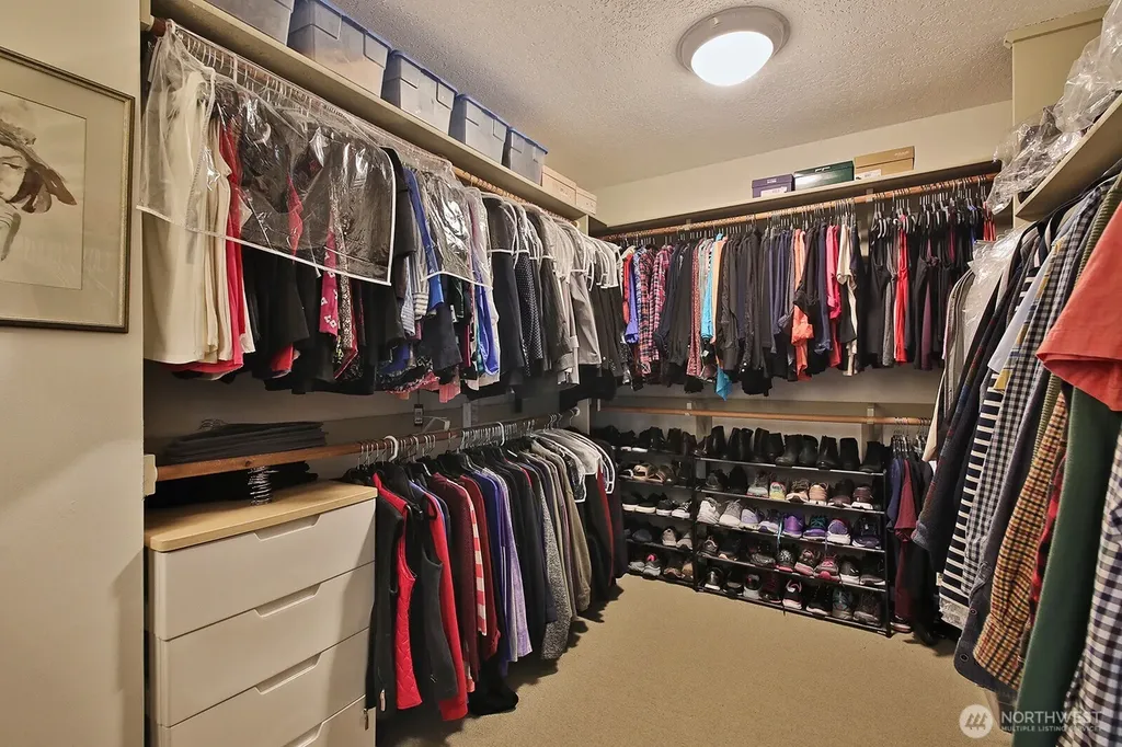 1093 Village Loop Langley WA 98260
