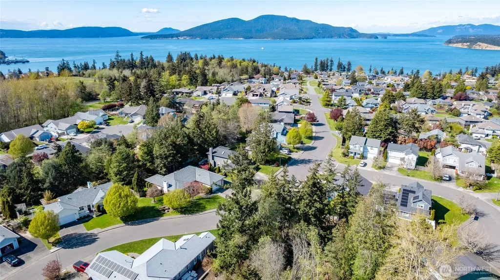 1815 Ohio Avenue Anacortes WA 98221