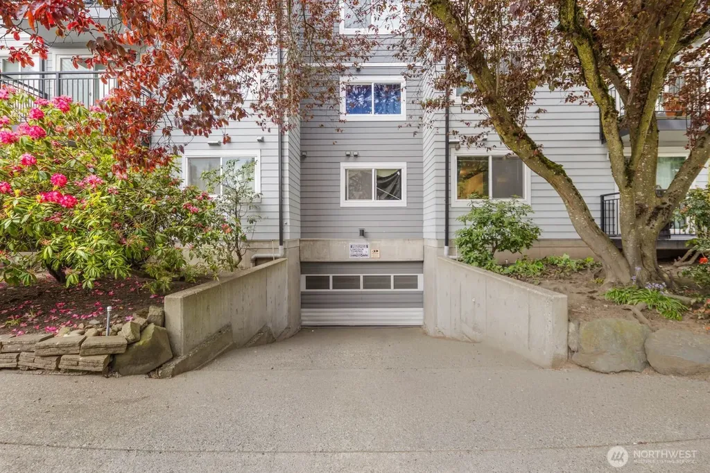 707 N 130th Street Seattle WA 98133