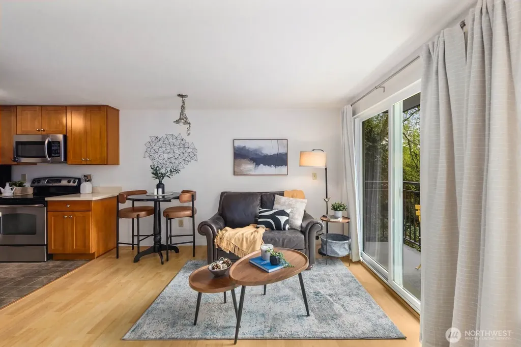 707 N 130th Street Seattle WA 98133