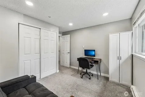 921 130th Street SW Everett WA 98204