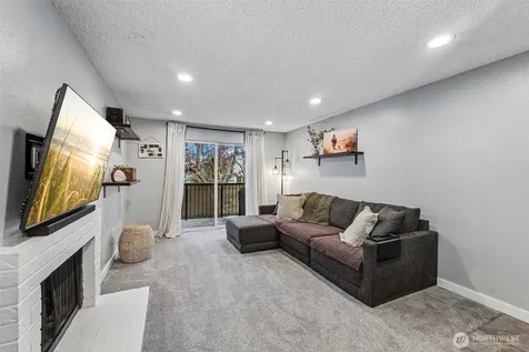 921 130th Street SW Everett WA 98204