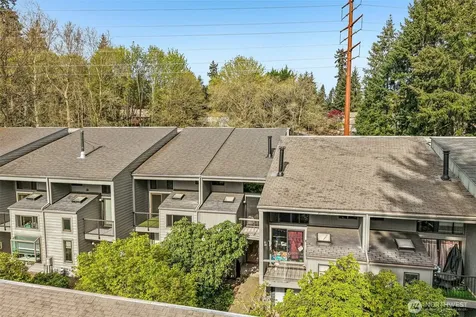 6817 137th Place NE Redmond WA 98052