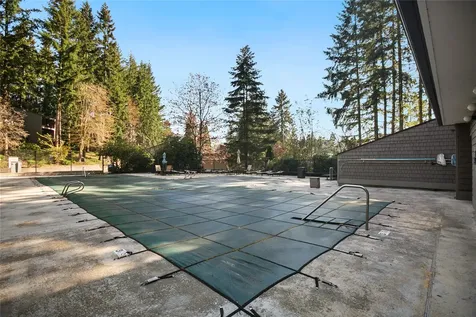 6817 137th Place NE Redmond WA 98052