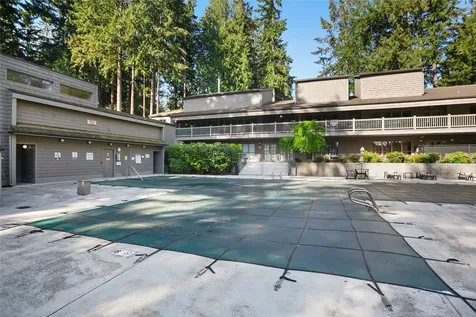 6817 137th Place NE Redmond WA 98052