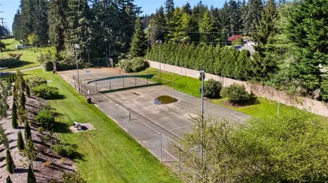 6817 137th Place NE Redmond WA 98052