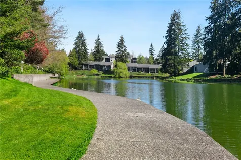 6817 137th Place NE Redmond WA 98052