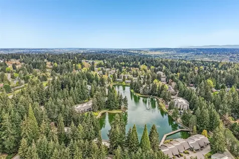 6817 137th Place NE Redmond WA 98052