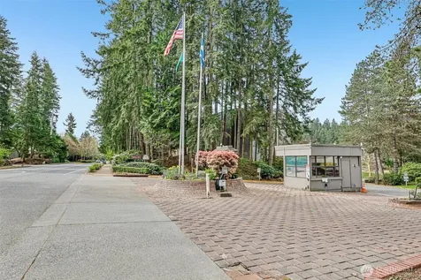6817 137th Place NE Redmond WA 98052